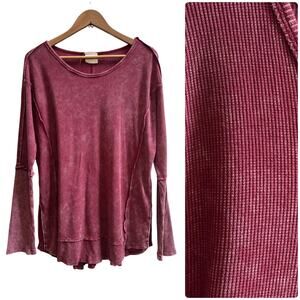 Artistic Works by Lu Rib Texture Exposed Seams Long Sleeve Pull Over Top Medium